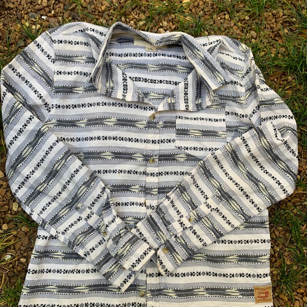 Decibel Shirt size Medium - Picture 2 of 6